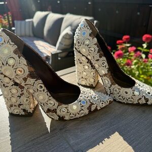 Stunning and Unique Tory Burch Francesca Women's Heels